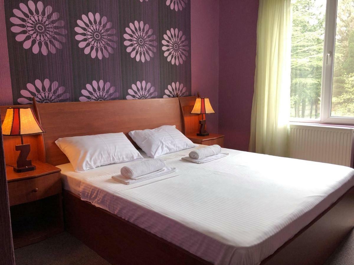 Imeri Park Hotel Kutaisi Exterior photo